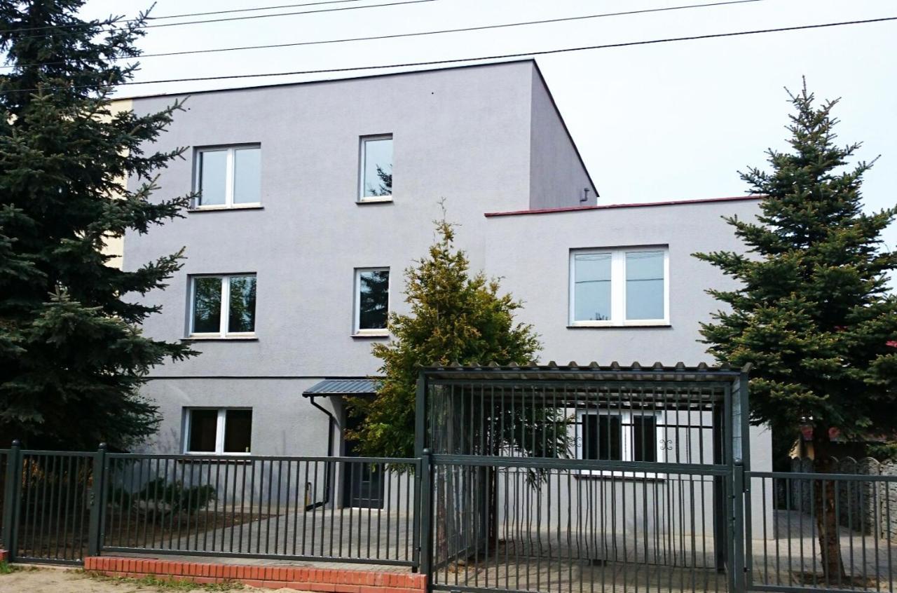 Tanie Spanie Na Naramowicach- Zameldowanie Bezobslugowe - Poznan Exterior photo
